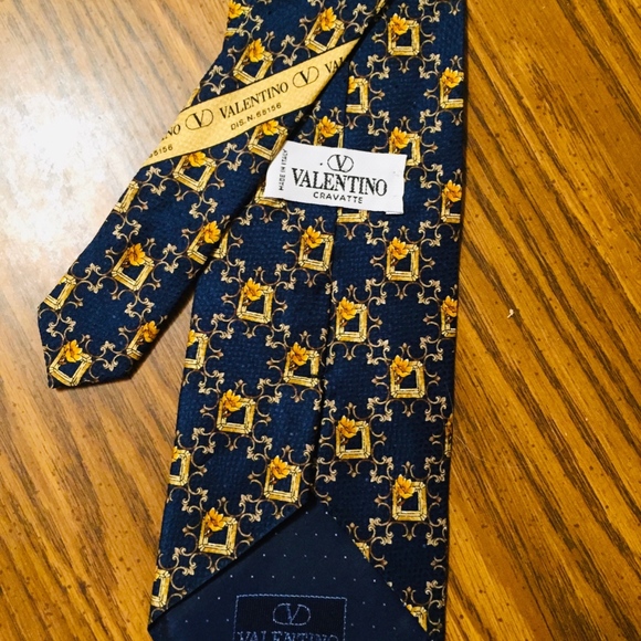 Men's Classic Designer Ties - Picture 8 of 8